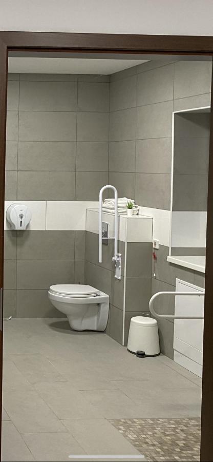 Sulyom Panzio Apartment Tiszafured Ngoại thất bức ảnh